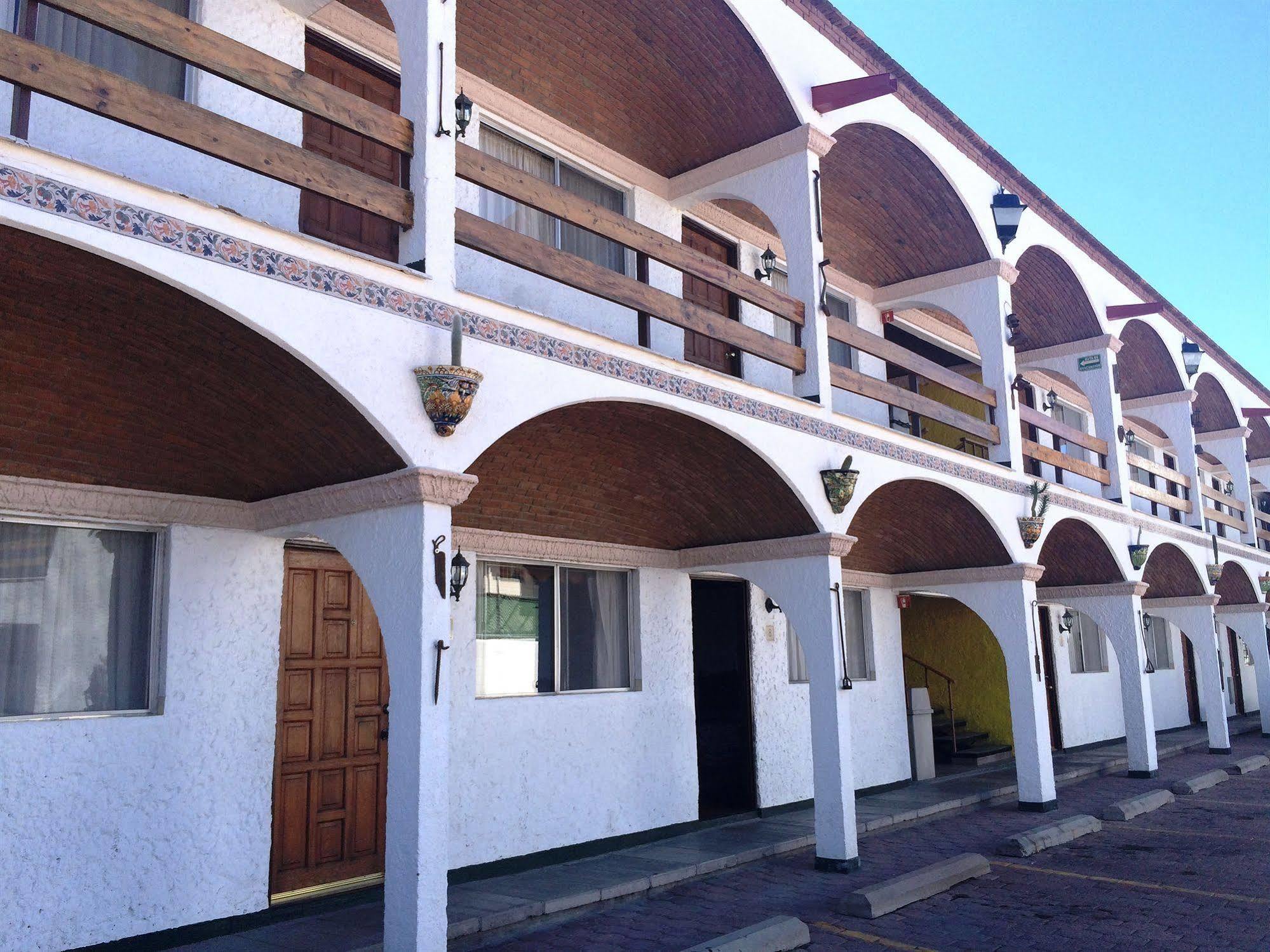 State Inn Chihuahua Luaran gambar